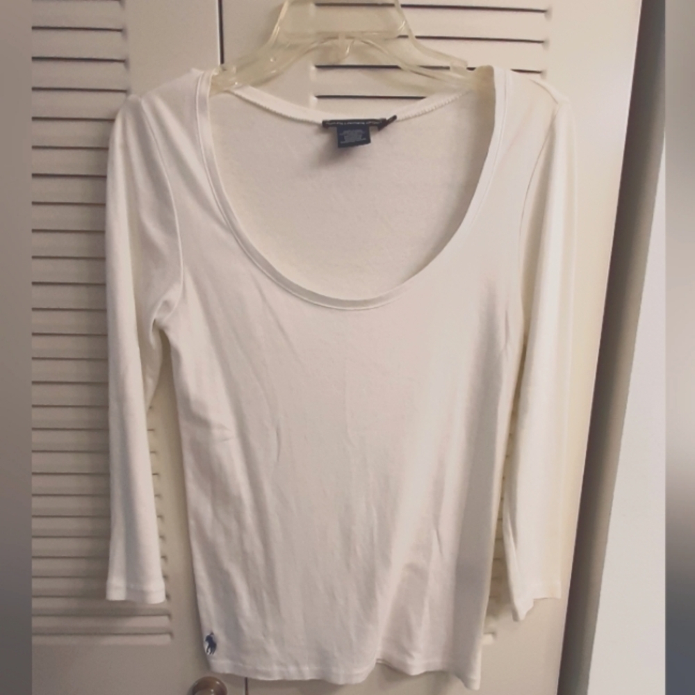 Ralph Lauren Sport White Pullover Short. Size M
